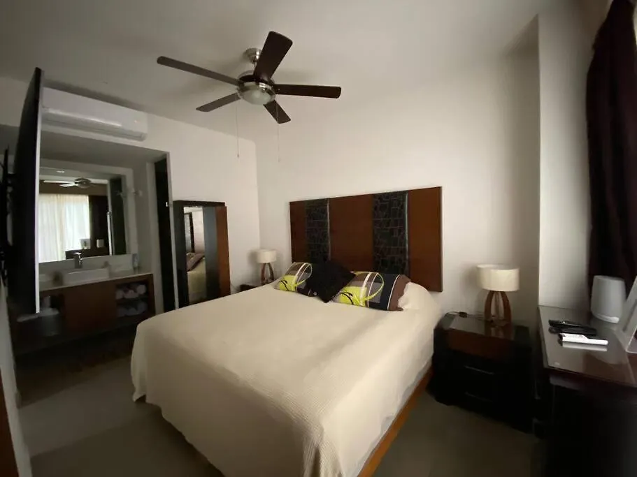 1Bedroom 2Balconies Plus Unique Bar Street View Condo In Pavilion Puerto Vallarta 0*,