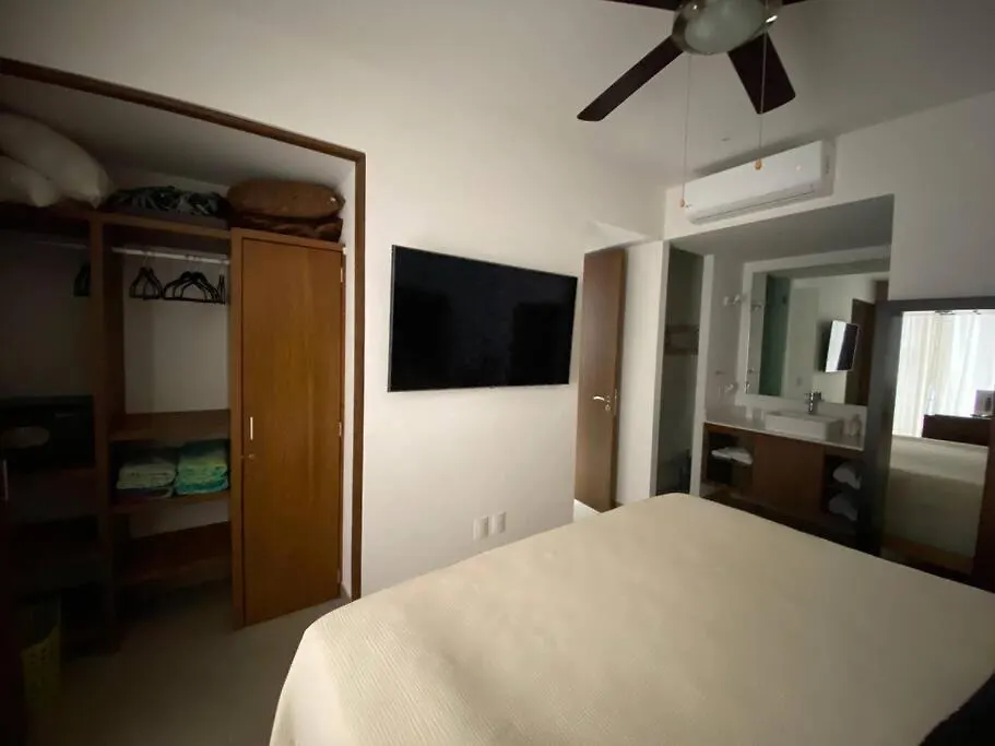 1Bedroom 2Balconies Plus Unique Bar Street View Condo In Pavilion Puerto Vallarta