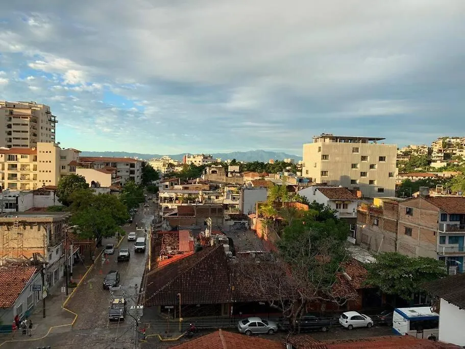 1Bedroom 2Balconies Plus Unique Bar Street View Condo In Pavilion Puerto Vallarta Mexique