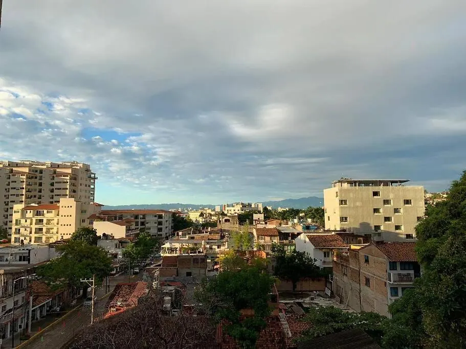 1Bedroom 2Balconies Plus Unique Bar Street View Condo In Pavilion Puerto Vallarta Appartement