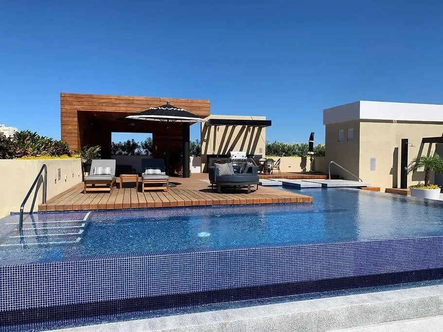1Bedroom 2Balconies Plus Unique Bar Street View Condo In Pavilion Puerto Vallarta Appartamento