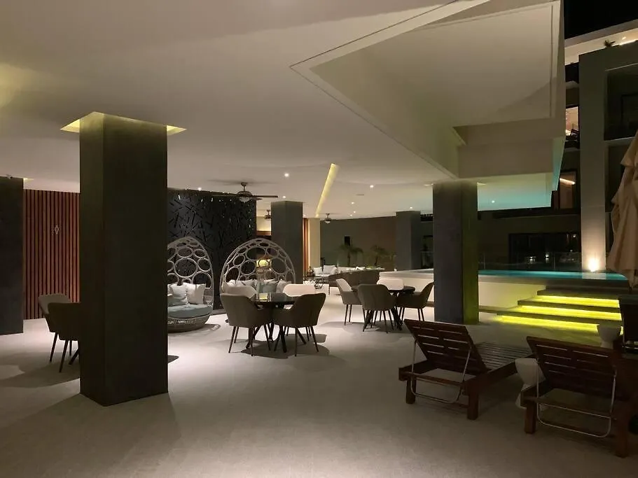 Appartamento 1Bedroom 2Balconies Plus Unique Bar Street View Condo In Pavilion Puerto Vallarta